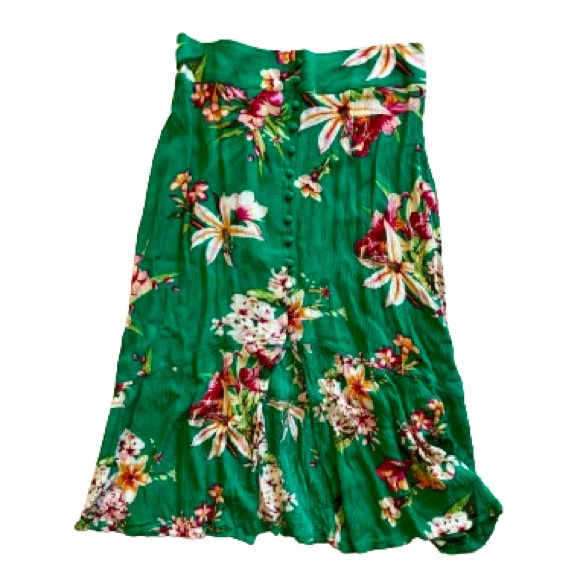 Express Dresses & Skirts - Express Tropical Floral Buttoned Midi Skirt NWOT